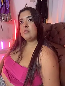 Snapshot of Martina_Perez chatting on 07-17-26, 05:48 Martina Perez online show from 07-17-26, 05:48