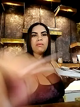 Snapshot of Camila_hott_11 chatting on 07-19-26, 08:27 Camila hott 11 online show from 07-19-26, 08:27