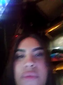 Snapshot of Camila_hott_11 chatting on 06-24-26, 02:43 Camila hott 11 online show from 06-24-26, 02:43