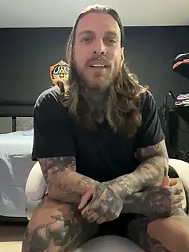 ThomasHells online show from 06-18-26, 04:33