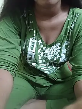 Snapshot of hot_diya69 chatting on 07-17-26, 02:47 hot diya69 online show from 07-17-26, 02:47