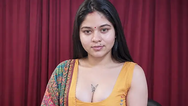 Snapshot of Kritigupta28 chatting on 06-12-26, 06:00 Kritigupta28 online show from 06-12-26, 06:00