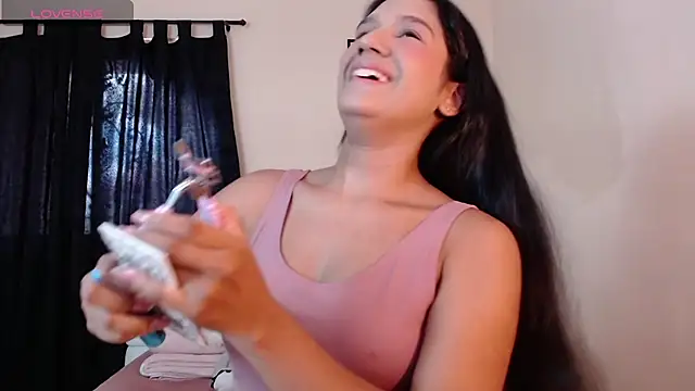 Veronica M online show from 06-18-26, 06:13
