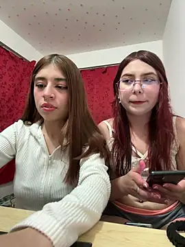 Snapshot of Astra_quuen01 chatting on 06-15-26, 02:45 Astra quuen01 online show from 06-15-26, 02:45