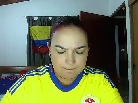 Snapshot of Ariel_691 chatting on 06-17-26, 10:08 Ariel 691 online show from 06-17-26, 10:08