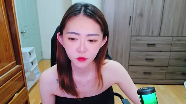 Snapshot of cccc_22 chatting on 06-15-26, 02:50 cccc 22 online show from 06-15-26, 02:50