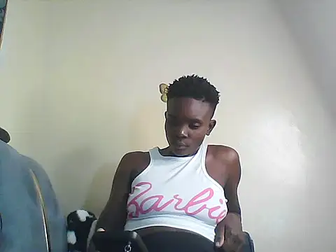 Snapshot of cutechocolate chatting on 06-15-26, 09:36 cutechocolate online show from 06-15-26, 09:36