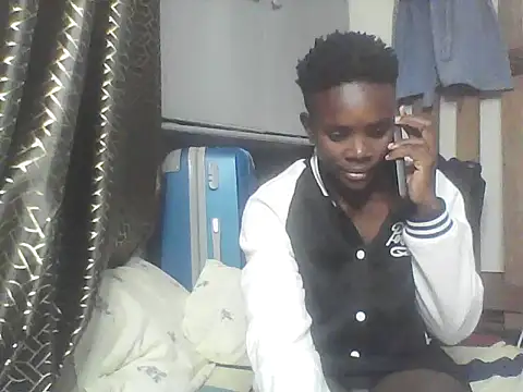 Snapshot of cutechocolate chatting on 06-19-26, 10:54 cutechocolate online show from 06-19-26, 10:54