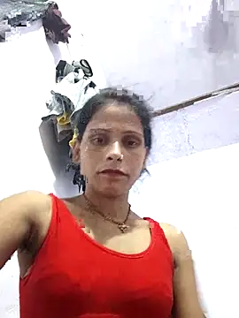 Snapshot of Roohi-hot chatting on 07-02-26, 03:34 Roohi-hot online show from 07-02-26, 03:34