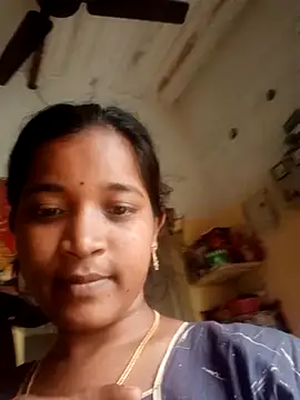 Snapshot of vanithaa_telugu chatting on 07-04-26, 11:27 vanithaa telugu online show from 07-04-26, 11:27