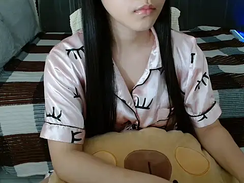 Snapshot of xsavanah01 chatting on 07-24-26, 04:58 xsavanah01 online show from 07-24-26, 04:58