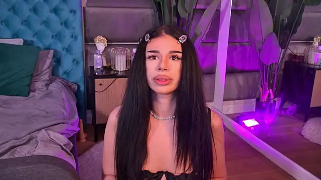 Snapshot of LucianaDelSol chatting on 07-17-26, 03:37 LucianaDelSol online show from 07-17-26, 03:37