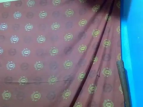 Snapshot of indianbeauty980 chatting on 06-13-26, 03:43 indianbeauty980 online show from 06-13-26, 03:43