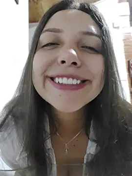 Snapshot of Bella_Karoline chatting on 07-05-26, 12:04 Bella Karoline online show from 07-05-26, 12:04