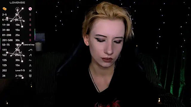 Snapshot of _Shadow_devil__ chatting on 07-29-26, 04:39 Shadow devil online show from 07-29-26, 04:39