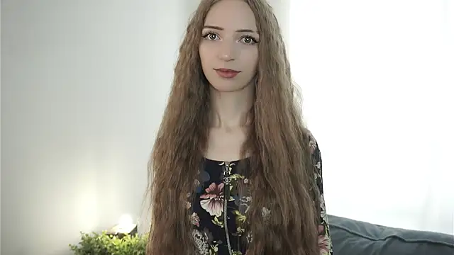 Snapshot of DeliaHoude chatting on 06-15-26, 10:59 DeliaHoude online show from 06-15-26, 10:59