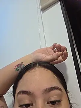 Snapshot of aisha_duque_ chatting on 07-09-26, 12:44 aisha duque online show from 07-09-26, 12:44