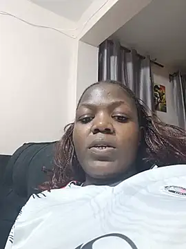 Snapshot of Black_prettty chatting on 07-14-26, 05:19 Black prettty online show from 07-14-26, 05:19