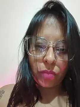 Snapshot of Coral_611 chatting on 07-04-26, 08:46 Coral 611 online show from 07-04-26, 08:46