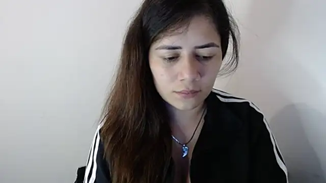 Snapshot of Luna_zoe chatting on 07-17-26, 09:56 Luna zoe online show from 07-17-26, 09:56