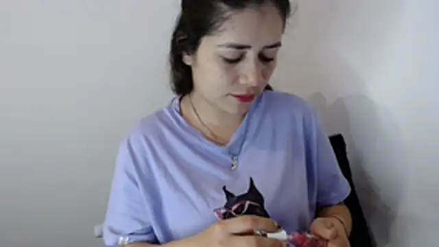 Snapshot of Luna_zoe chatting on 07-15-26, 10:06 Luna zoe online show from 07-15-26, 10:06