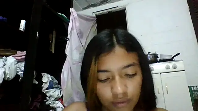 Snapshot of canelita0510 chatting on 06-30-26, 10:04 canelita0510 online show from 06-30-26, 10:04
