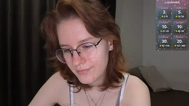 Snapshot of PliantMissus chatting on 06-25-26, 07:19 PliantMissus online show from 06-25-26, 07:19