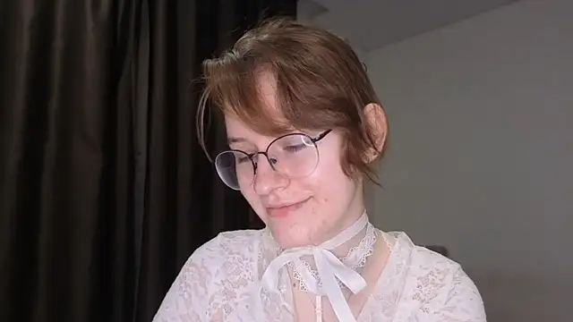 Snapshot of PliantMissus chatting on 07-12-26, 09:04 PliantMissus online show from 07-12-26, 09:04