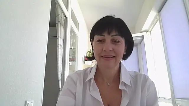 Snapshot of Lakomka499 chatting on 06-19-26, 05:13 Lakomka499 online show from 06-19-26, 05:13