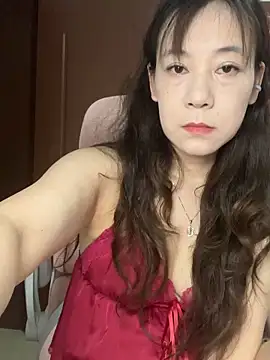 Snapshot of Koieel_ chatting on 06-21-26, 08:31 Koieel online show from 06-21-26, 08:31