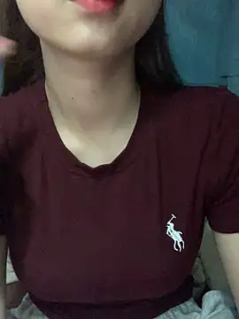 sexy girll2k online show from 06-15-26, 11:54