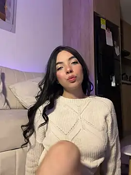 Snapshot of Mila_3 chatting on 06-15-26, 04:34 Mila 3 online show from 06-15-26, 04:34