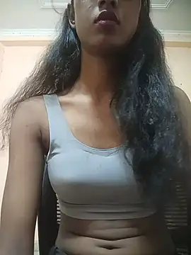 Snapshot of kavita_45 chatting on 06-23-26, 06:28 kavita 45 online show from 06-23-26, 06:28