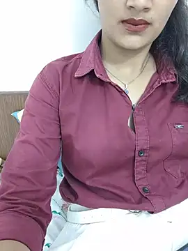 Snapshot of Ritika_jha01 chatting on 07-07-26, 06:47 Ritika jha01 online show from 07-07-26, 06:47