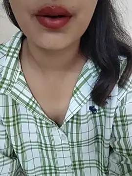 Snapshot of Ritika_jha01 chatting on 07-12-26, 05:08 Ritika jha01 online show from 07-12-26, 05:08