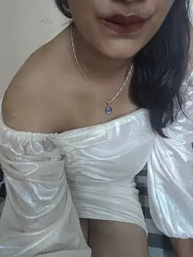 Snapshot of Ritika_jha01 chatting on 07-14-26, 11:05 Ritika jha01 online show from 07-14-26, 11:05