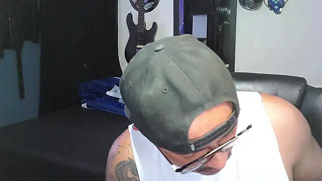 Snapshot of MrGoldenBoy777 chatting on 06-15-26, 12:44 MrGoldenBoy777 online show from 06-15-26, 12:44