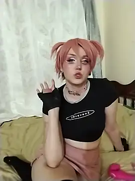 Snapshot of Horrorchan chatting on 06-15-26, 01:11 Horrorchan online show from 06-15-26, 01:11
