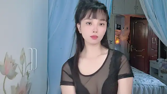 Snapshot of Yesqiko chatting on 07-26-26, 09:38 Yesqiko online show from 07-26-26, 09:38