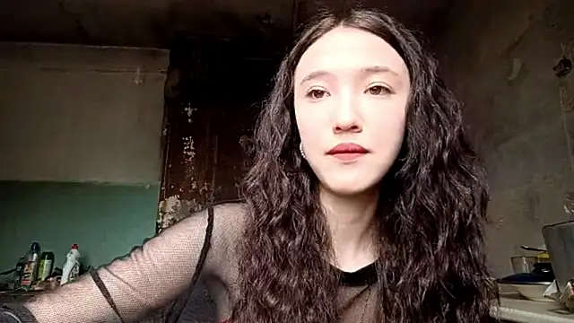 Snapshot of TranquilityPleasure chatting on 06-17-26, 02:11 TranquilityPleasure online show from 06-17-26, 02:11