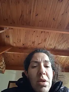 Snapshot of Nuevaordenjoana chatting on 06-18-26, 02:11 Nuevaordenjoana online show from 06-18-26, 02:11