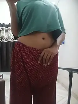 Snapshot of Riya_cum33 chatting on 08-07-26, 06:14 Riya cum33 online show from 08-07-26, 06:14