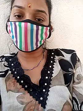 Snapshot of NEELAM77 chatting on 06-16-26, 09:20 NEELAM77 online show from 06-16-26, 09:20