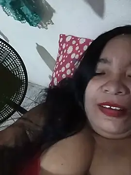 Snapshot of Ariais502026 chatting on 06-19-26, 05:57 Ariais502026 online show from 06-19-26, 05:57