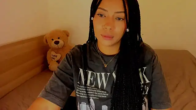 NicolePasqualott online show from 11-03-25, 08:45