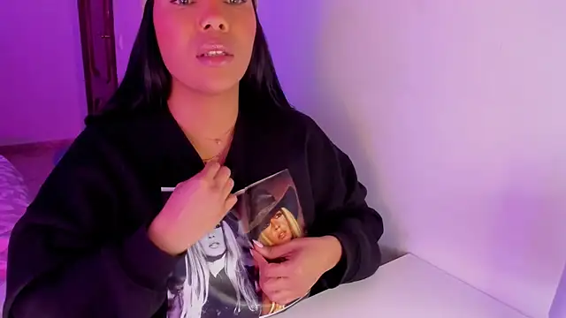 NicolePasqualott online show from 02-12-26, 05:02