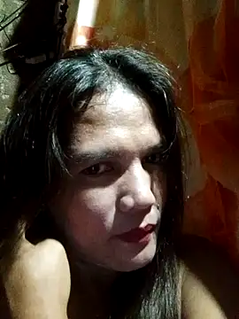 Snapshot of Scarletkiss01 chatting on 07-24-26, 03:30 Scarletkiss01 online show from 07-24-26, 03:30