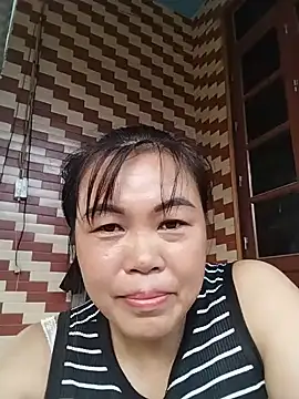 Snapshot of -Lemi- chatting on 06-14-26, 09:54 -Lemi- online show from 06-14-26, 09:54
