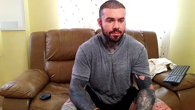 Snapshot of nathaniel_13 chatting on 07-28-26, 07:16 nathaniel 13 online show from 07-28-26, 07:16