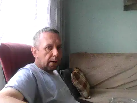 Snapshot of RafalekRozmarynowski81 chatting on 07-02-26, 05:24 RafalekRozmarynowski81 online show from 07-02-26, 05:24